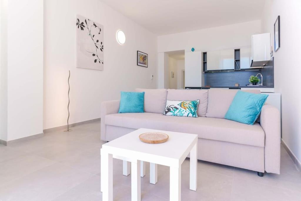 Guest House Mareluna Carloforte  Dış mekan fotoğraf